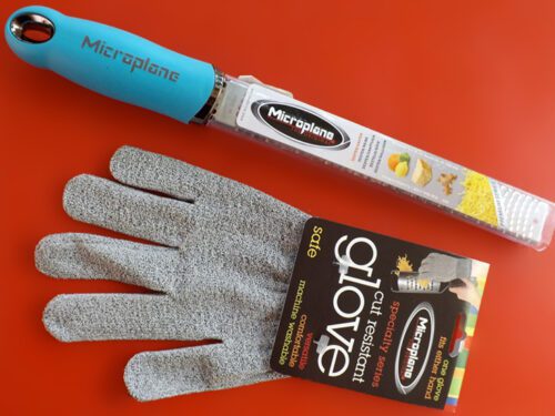 Microplane Grater & Glove