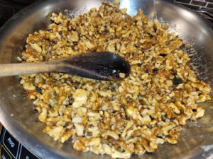 Caramelizing the walnuts